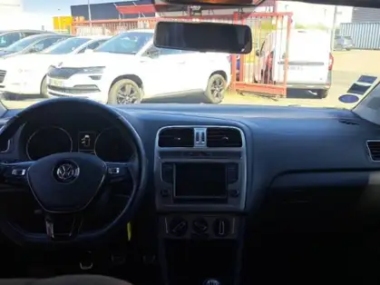 VOLKSWAGEN POLO 1.2 TSI 90 BMT Cross