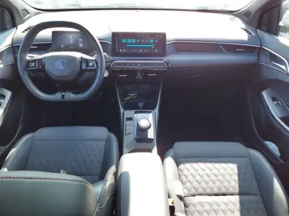 MG MG3 LUXURY 1.5 L Hybrid+ 195 CV 