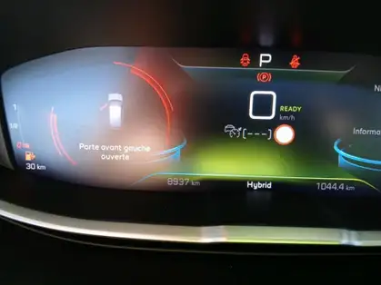 PEUGEOT 3008 GT HYBRID 225 CV E-EAT8