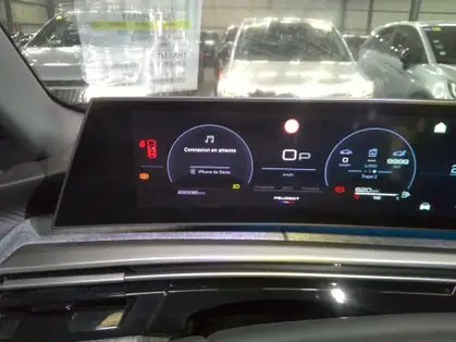 PEUGEOT 5008 ALLURE Hybrid 145 CV e-DCS6 