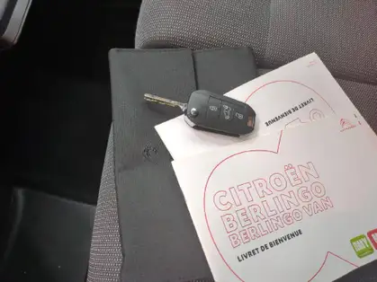 CITROEN BERLINGO VAN DRIVE TAILLE M 650 KGS BLUEHDI 100 CV BVM6 