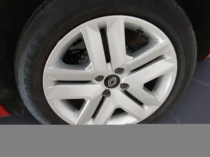RENAULT CLIO V EVOLUTION TCE 90 CV BVM
