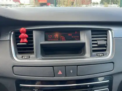 PEUGEOT 508 2.0 HDi 140ch FAP BVM6 Active