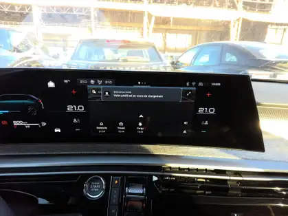 PEUGEOT 5008 GT Hybrid 145 CV e-DCS6 