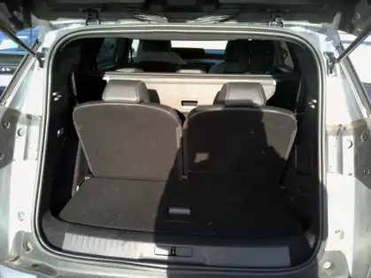 PEUGEOT 5008 ALLURE Hybrid 145 CV e-DCS6 