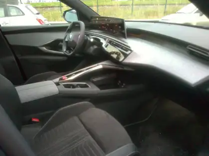 PEUGEOT 3008 GT Hybrid 145 e-DCS6