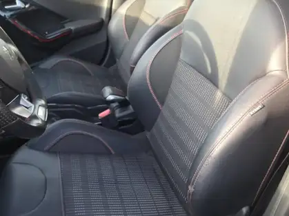 PEUGEOT 2008 2008 GT LINE 1.2 PURETECH 110 CV EAT6