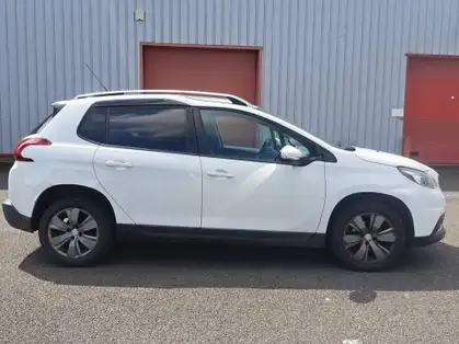 PEUGEOT 2008 ACTIVE 1.5 bluehdi 100 CV BVM5