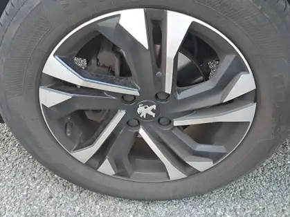 PEUGEOT 2008 ALLURE 1.2 PURETECH 100 CV BVM6