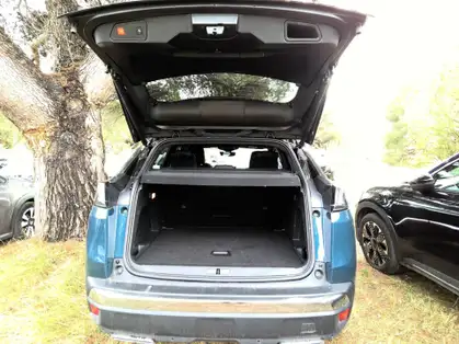 PEUGEOT 3008 GT HYBRID 136 CV E-DCS6