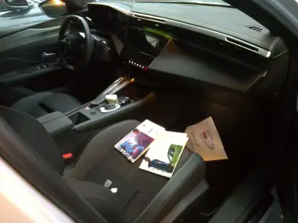 PEUGEOT 408 GT HYBRID 136 CV e-DCS6