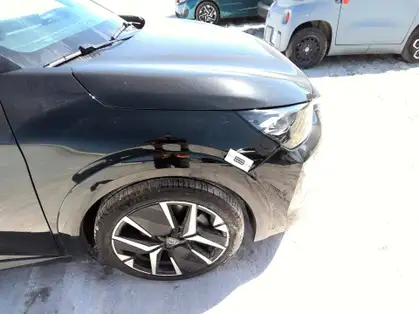 PEUGEOT 208 GT HYBRIDE 136 CV e-DCS6