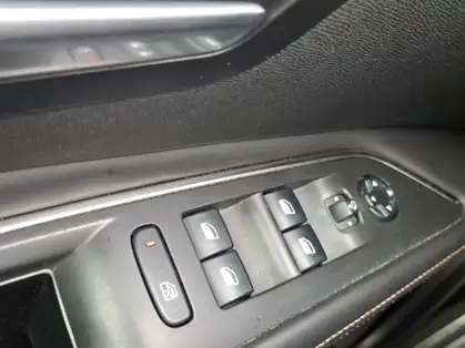 PEUGEOT 3008 3008 GT LINE 1.2 PURETECH 130 CV BVM6